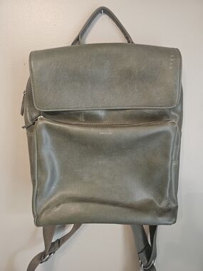 Matt & Nat Olive Green Vegan Leather Backpack